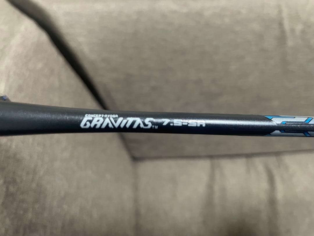 バドミントンラケット　ゴーセン