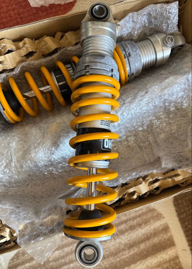 ボブ　OHLINS サスペンション HD359