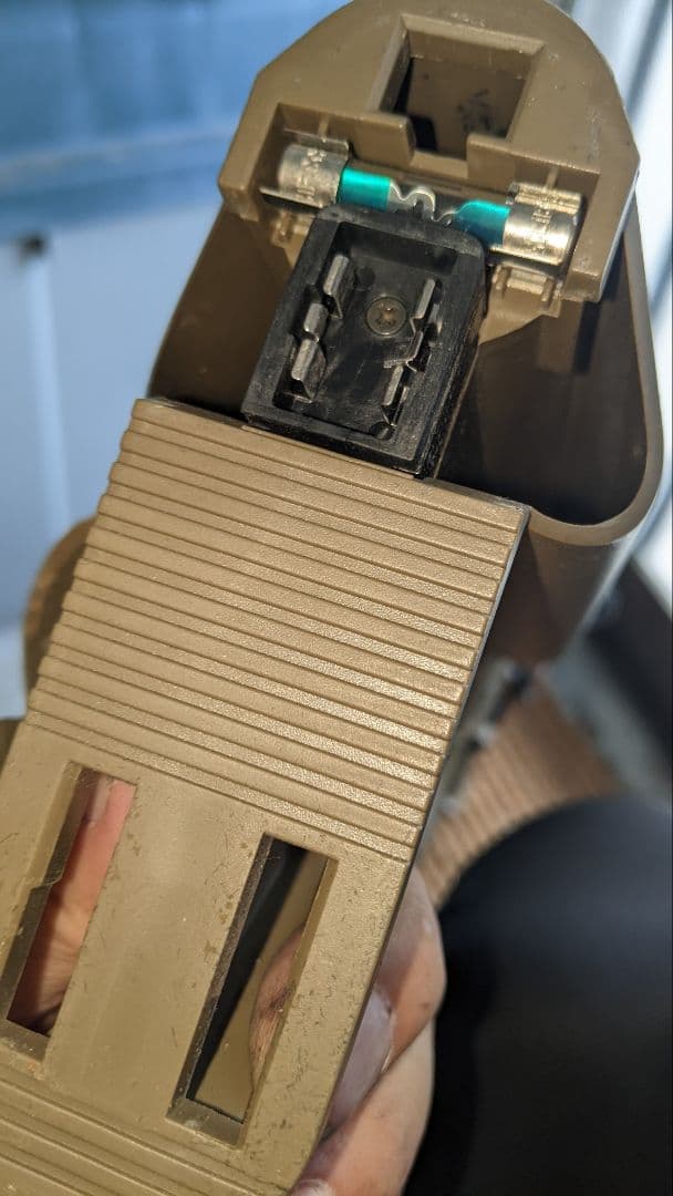 次世代電動ガンレシーライフル　　　 タンカラー ピカティニーレール