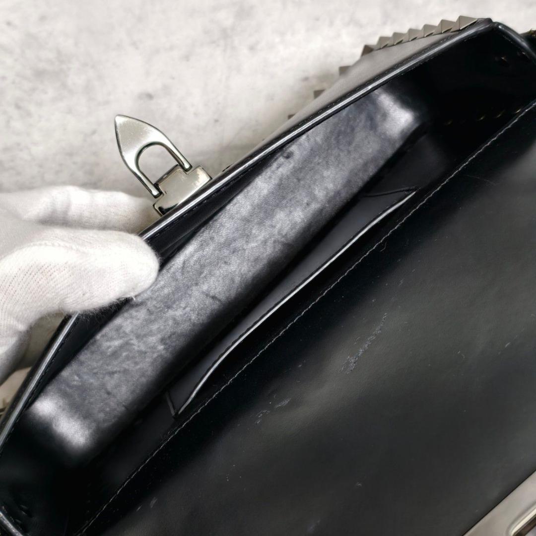 ヴァレンティノ ロックスタッズ23 イースト/ウエスト ショルダーバッグ