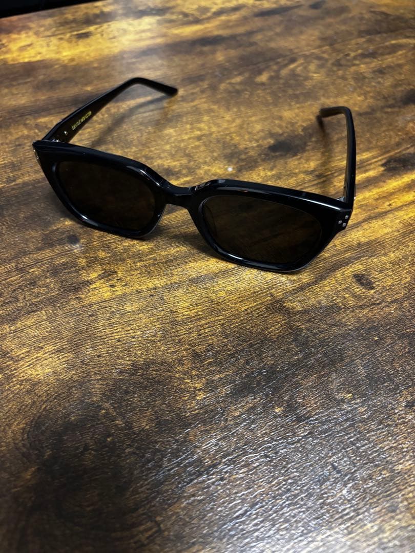 【新品未使用】GENTLE MONSTER HOVO サングラス ブラック