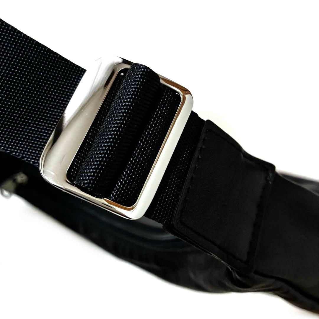 新品 ラシット ソフトレザー ラウンド ショルダーバッグ 黒 ハーフムーン