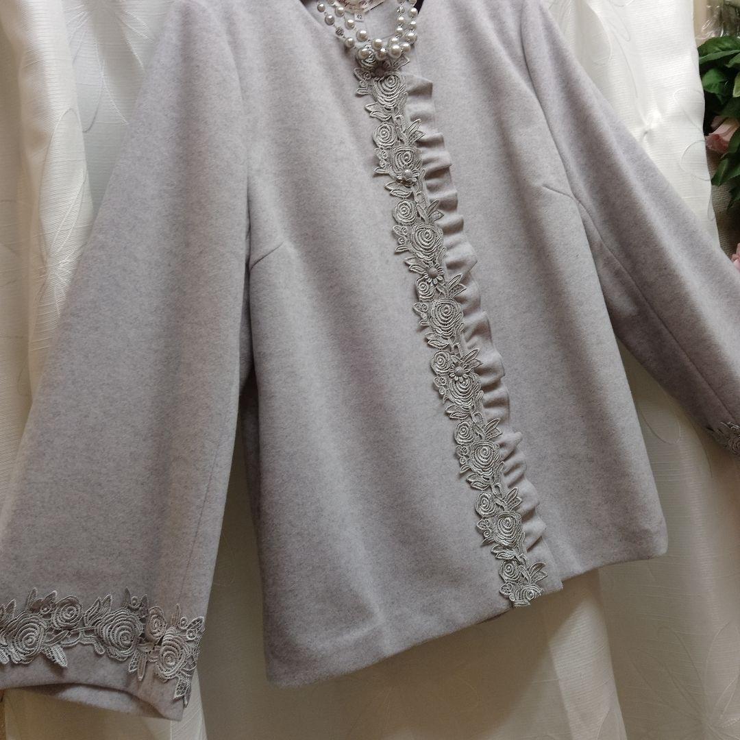 ライトグレーショートコートサイズ42