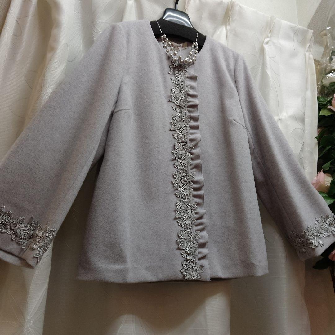 ライトグレーショートコートサイズ42