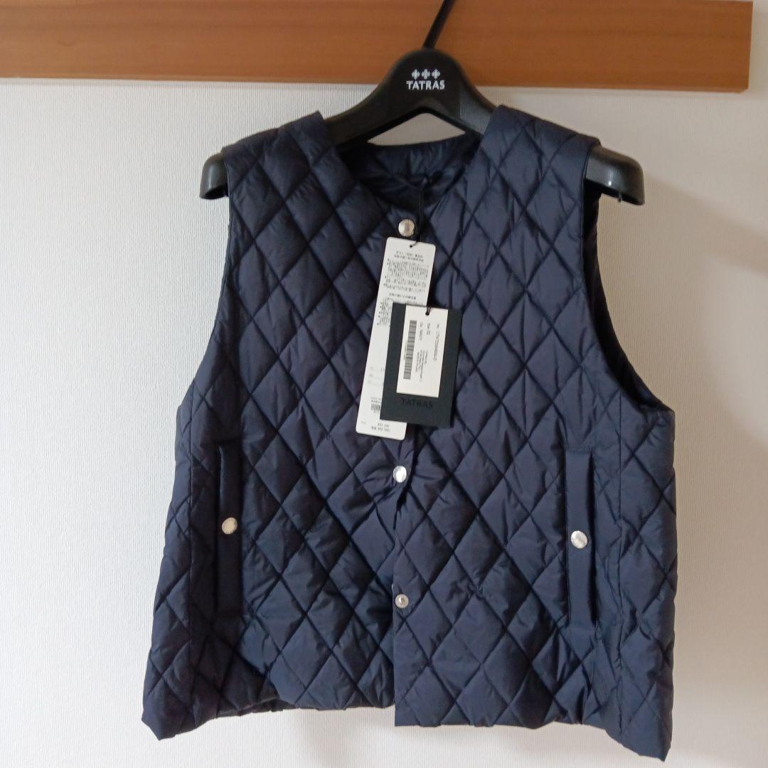 未使用　TATRAS　タトラス　 YATINA ライトダウンベスト