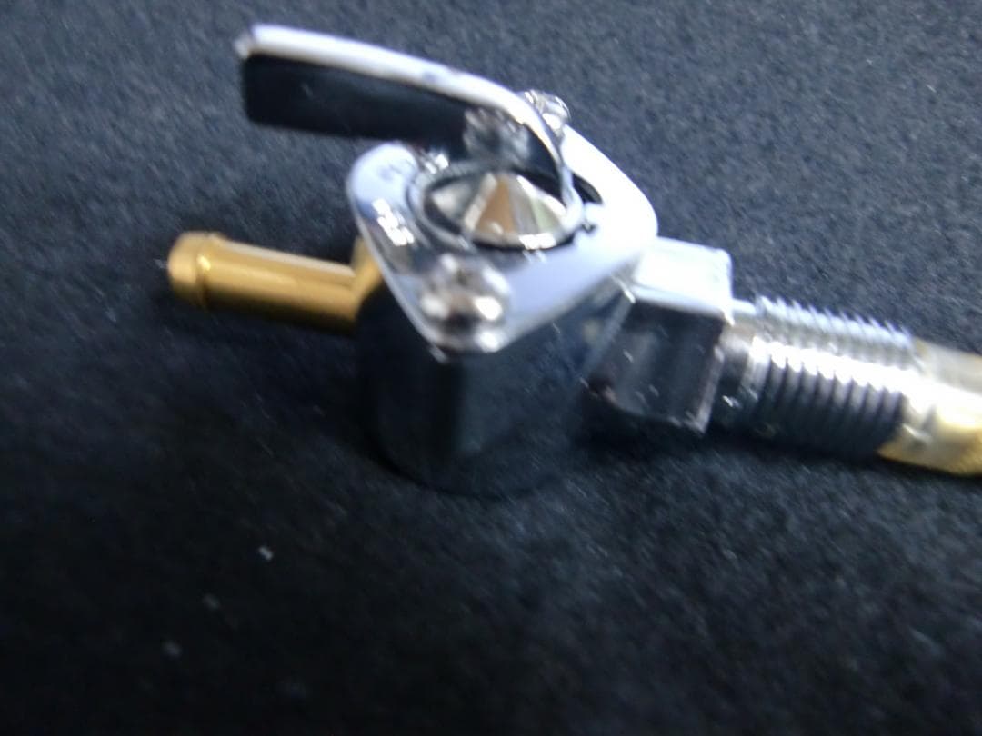 0705-0200　ペットコック1/4インチ　ストレート