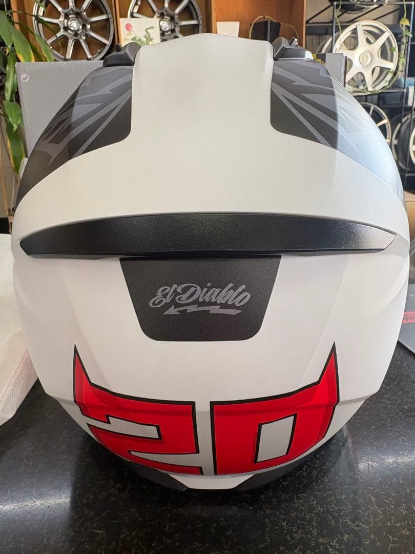 HJC C10 クアルタラロ HJH242 フルフェイスヘルメット　XL