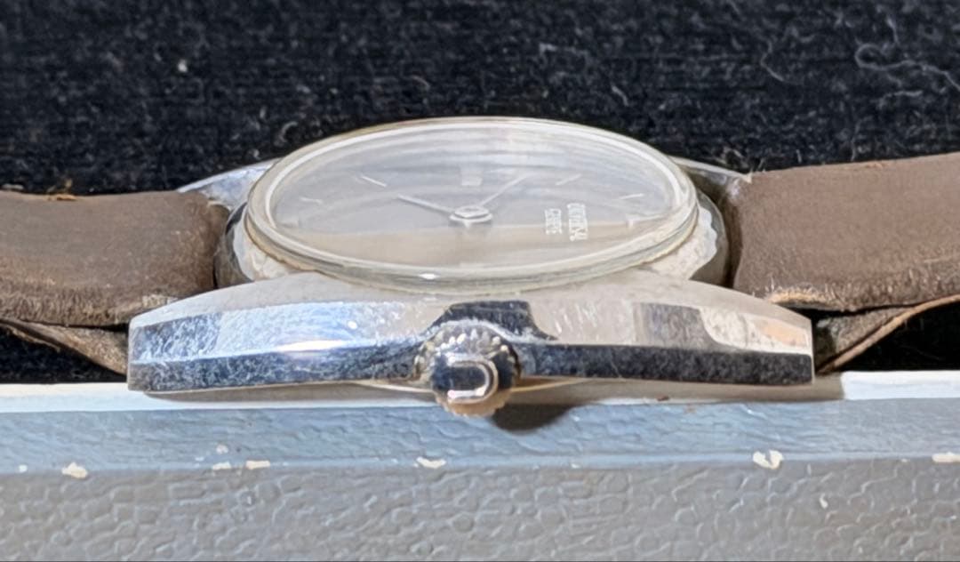 動作良好　ユニバーサル・ジュネーブ ヴィンテージ 手巻き時計