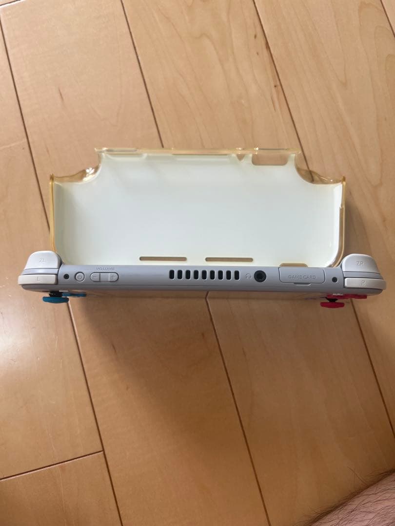 Nintendo Switch Lite ザシアンザマゼンタデザイン