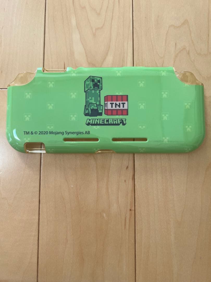 Nintendo Switch Lite ザシアンザマゼンタデザイン