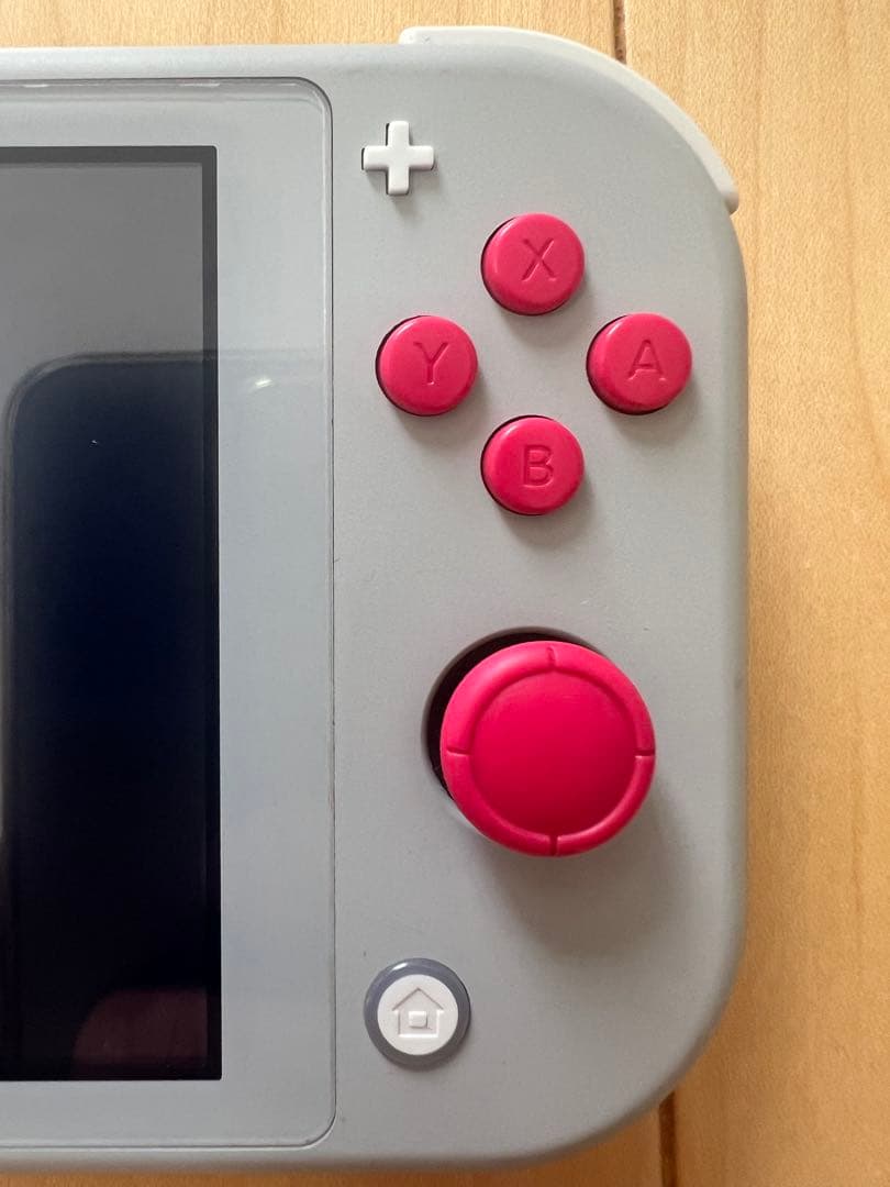 Nintendo Switch Lite ザシアンザマゼンタデザイン