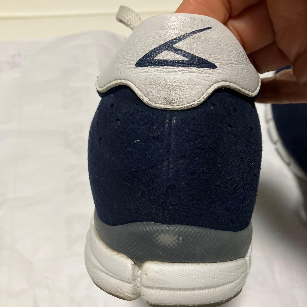 BENESU ベネシュ　機能性健康靴 スエードスニーカー　24cm