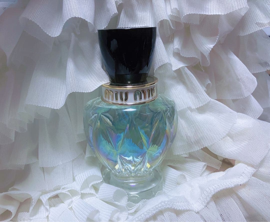 美品ミュウミュウマグノリア 50mL