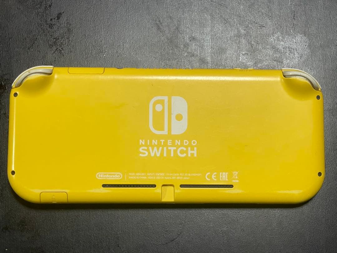 シ*ン様 Nintendo Switch Lite イエロー