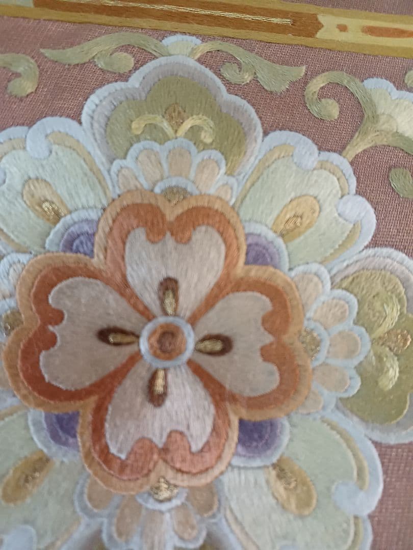 ［お太鼓柄］袋帯　中古品　刺繍　450cm O-833