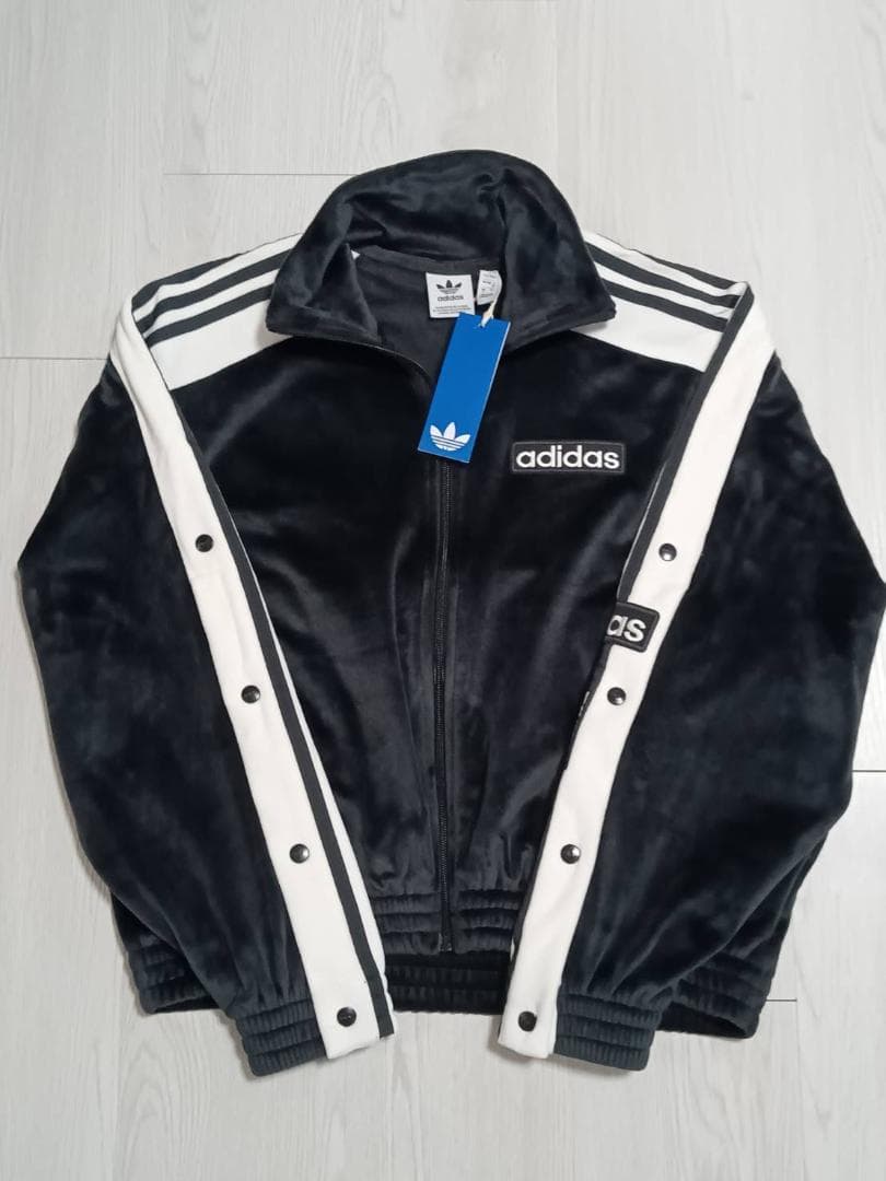 新品adidas W ADIBREAK VELOUR TT 黒 M重盛さと美