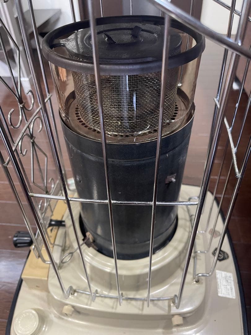 SANYO ストーブ ベージュ・黒