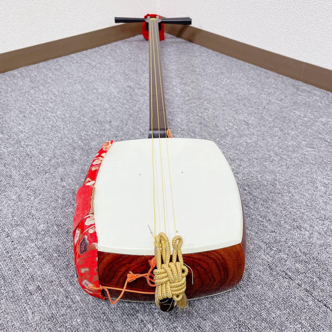 三味線 中棹 紅木 一本溝 犬皮 子持ち綾杉彫り 和楽器