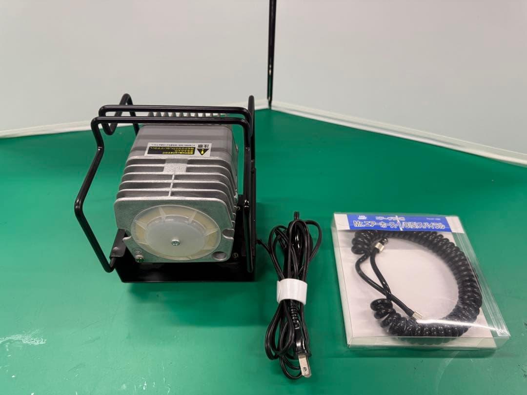 美品です！GSIクレオス PS254 Mr.リニアコンプレッサーL7