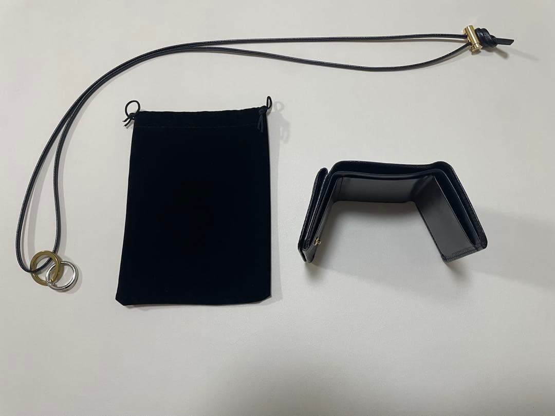 TRENTASETTE ショルダーウォレットキーリング付きストラップかなり美品