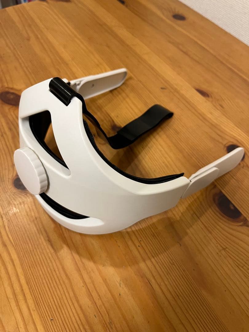  Quest 2 64GB （別売ヘッドストラップ付）