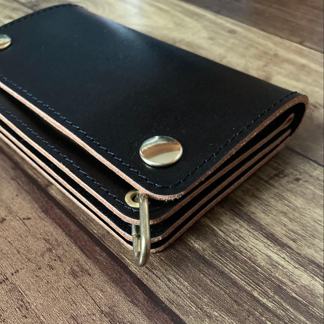 【お札を折らずに収納】カウレザー トラッカーウォレット150（ミドル）3層