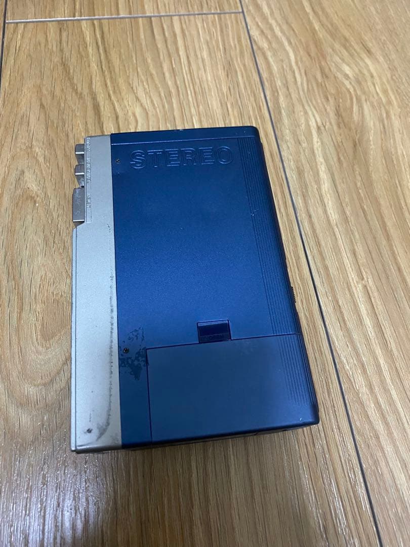 初代ウォークマン　SONY