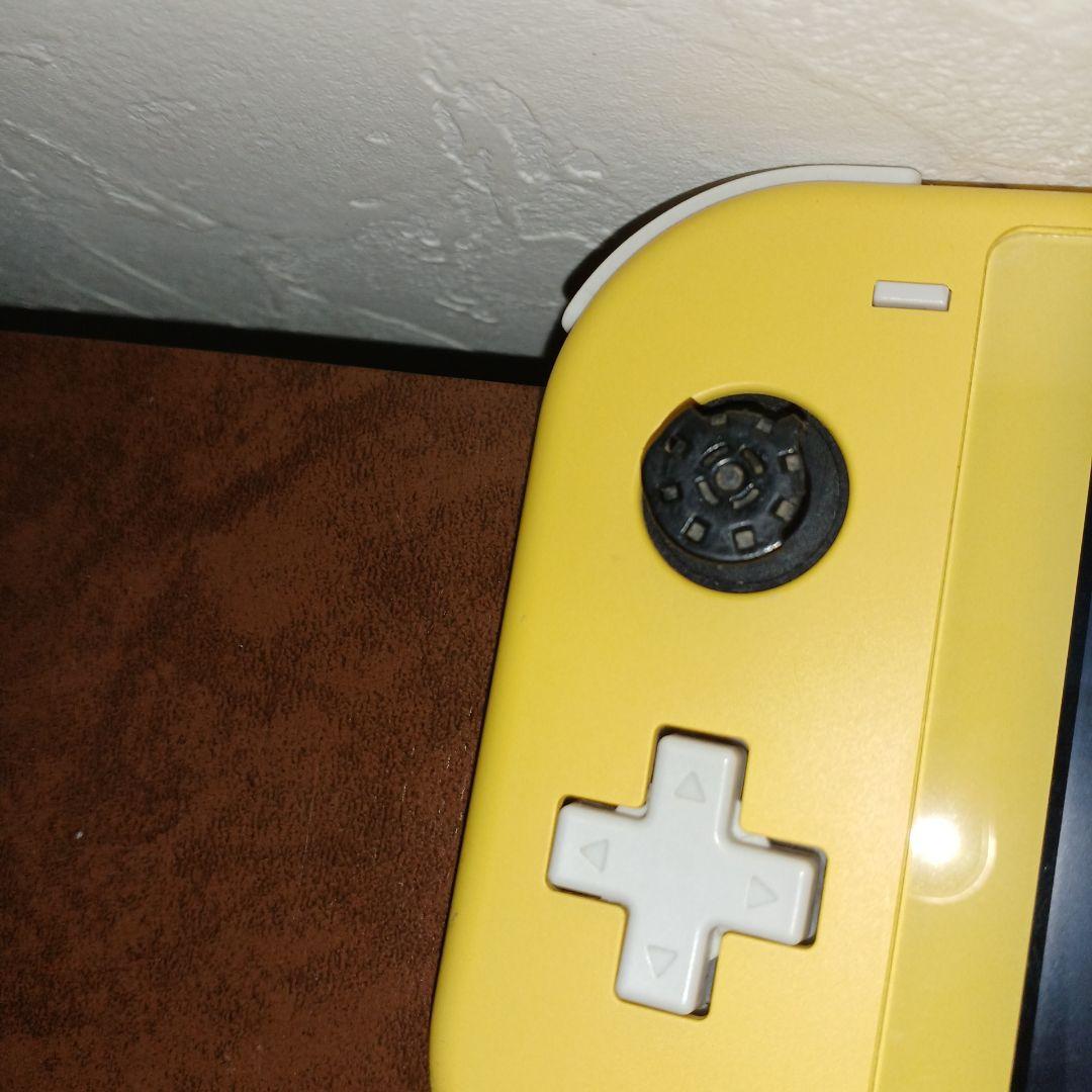 りーにゃんNintendo Switch Lite イエロー 黄色　本体