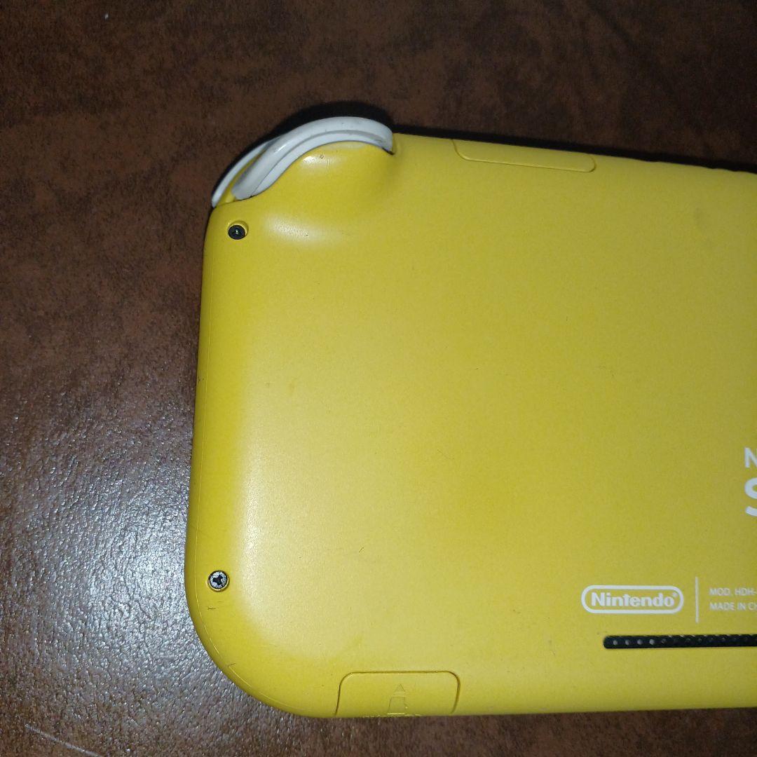 りーにゃんNintendo Switch Lite イエロー 黄色　本体