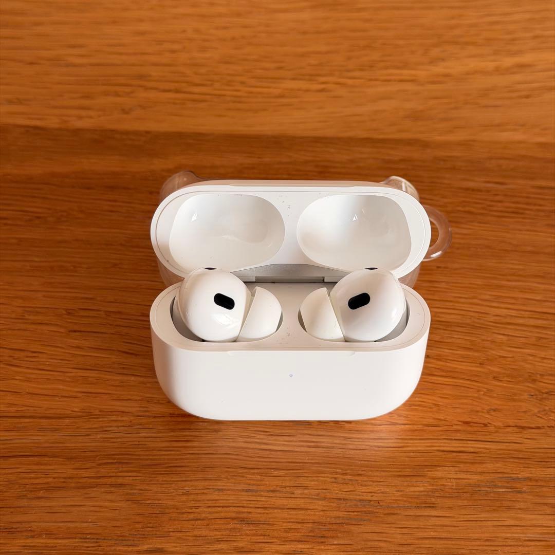 【美品】Apple AirPods Pro 2 本体 ホワイト 付属品付き