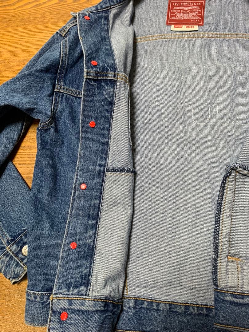 ハローキティー　リーバイス　コラボ　Ｇジャン