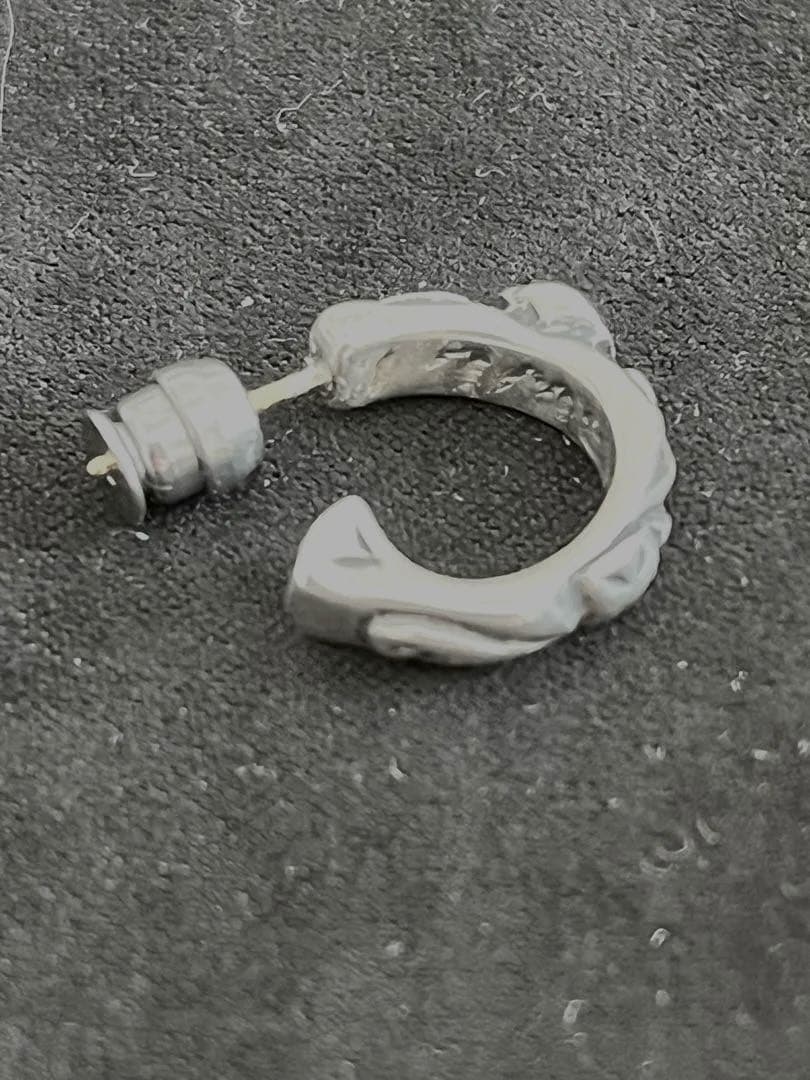 Bill Wall Leather シルバーフープピアス 片耳用