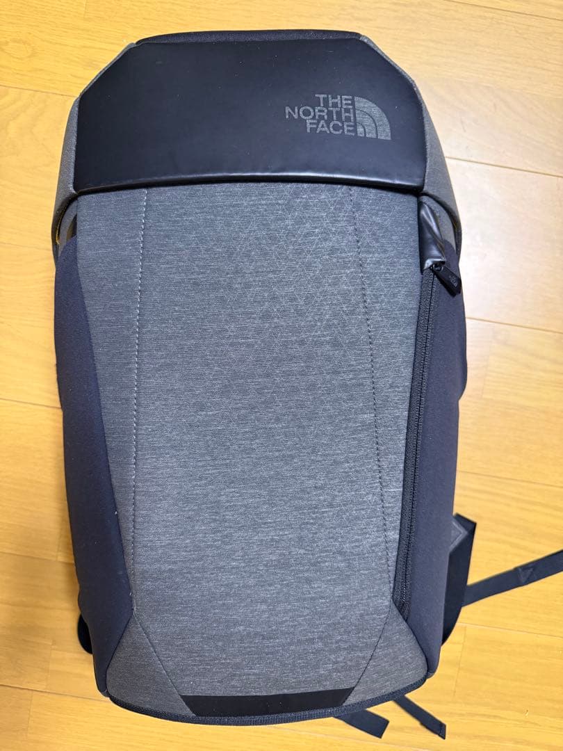 THE NORTH FACEハードタイプ バッグパックPC収納 希少品