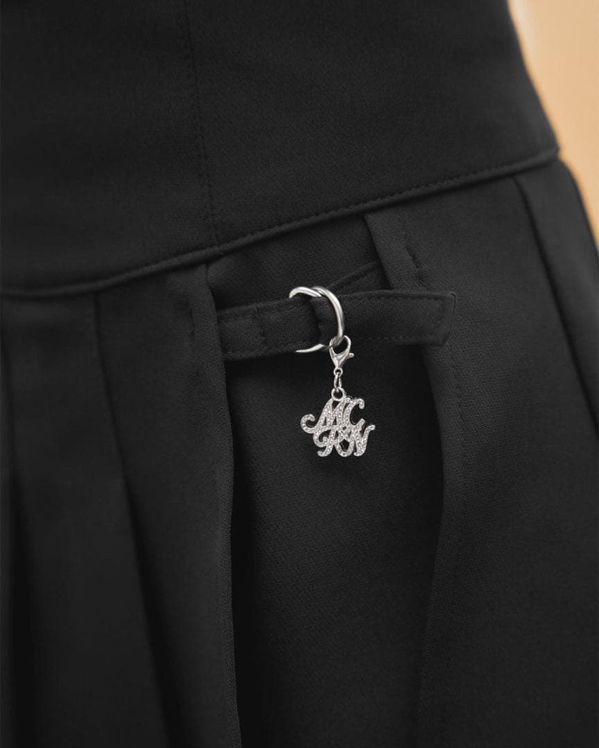 ミシェルマカロン 美脚スカパン ブラック