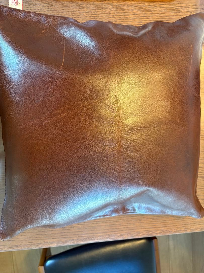 アクメファニチャー　レザークッション スマトラ 40×40cm 2色セット