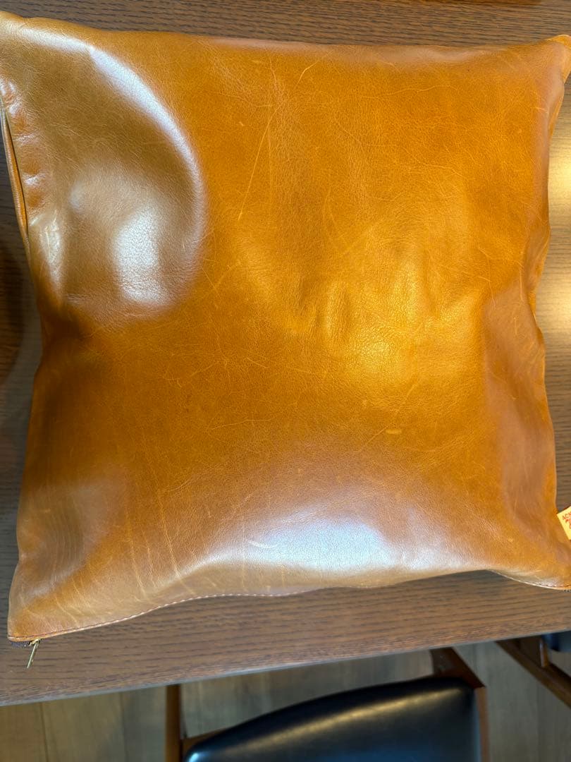 アクメファニチャー　レザークッション スマトラ 40×40cm 2色セット