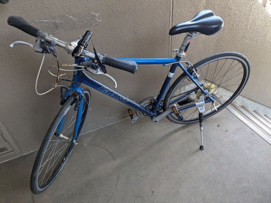 【引越し整理】未整備　Giant R3 クロスバイク 700C 青