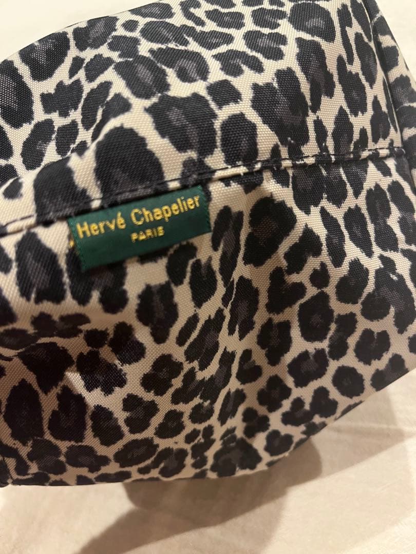 値下げしましたHervé Chapelier ヒョウ柄ショルダーバッグ