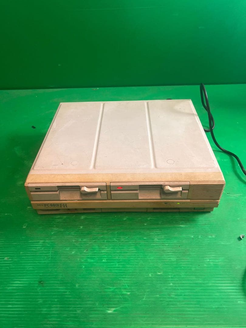 NEC PC-8801FH デスクトップPC 通電確認のみ 現状渡し