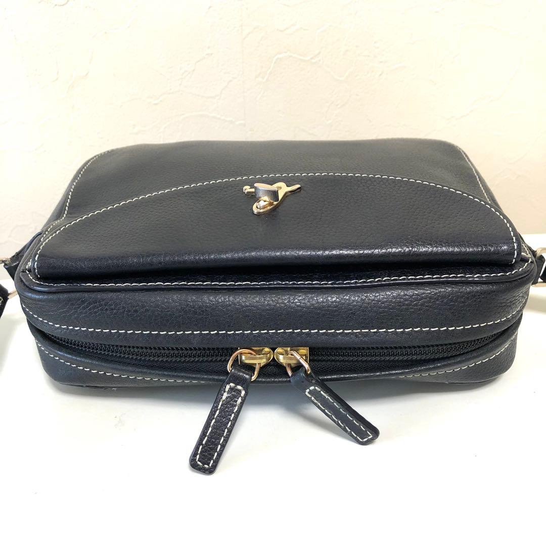 アニエスベー ショルダーバッグ ステッチ レザー ブラック