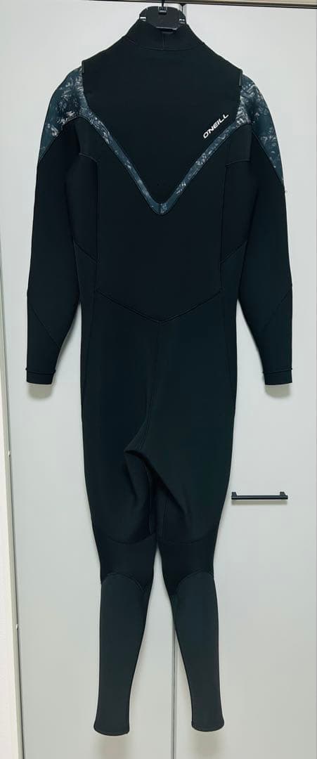 新品未使用 o'neill オニール ウェットスーツ 3mm × 2mm XL