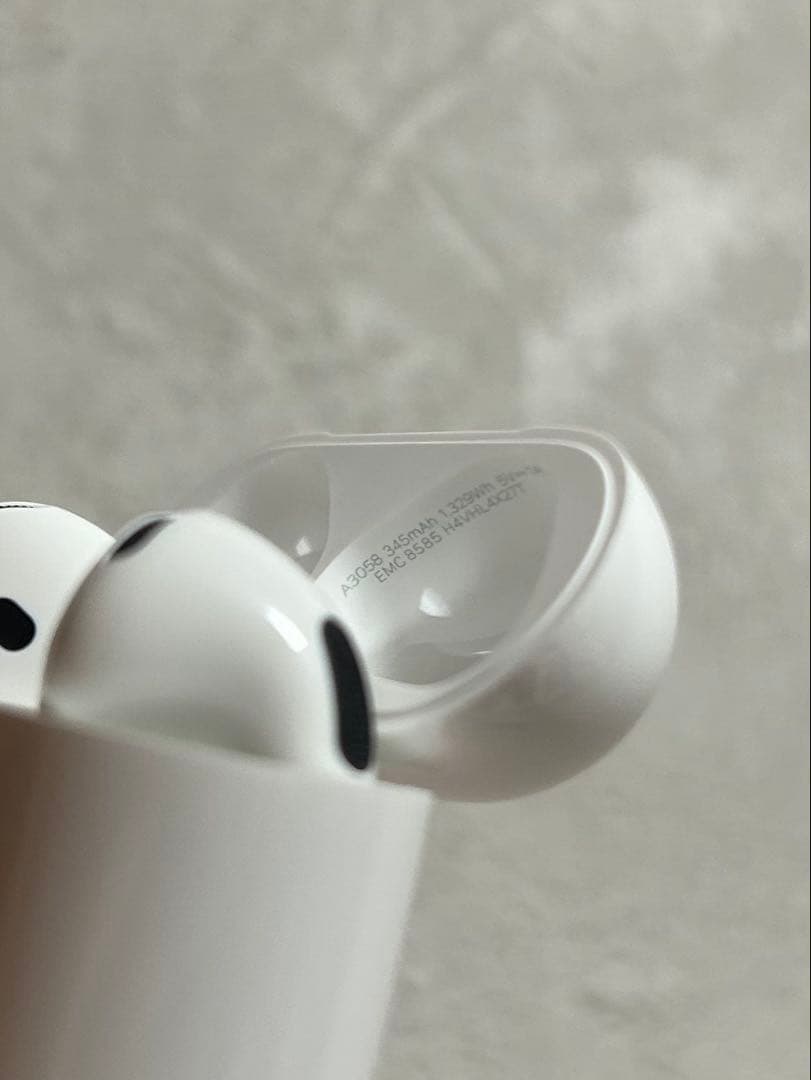 AirPods4ノイズキャンセリングなし