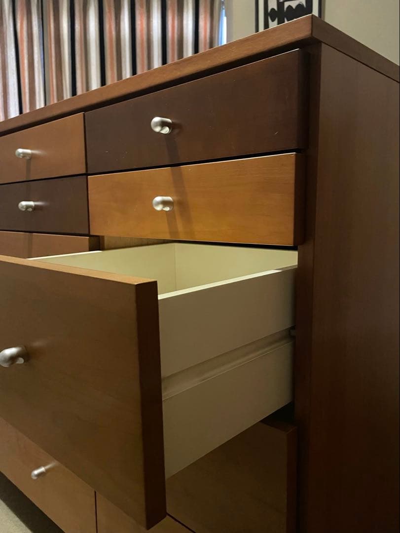 ★ アクタス　チェスト