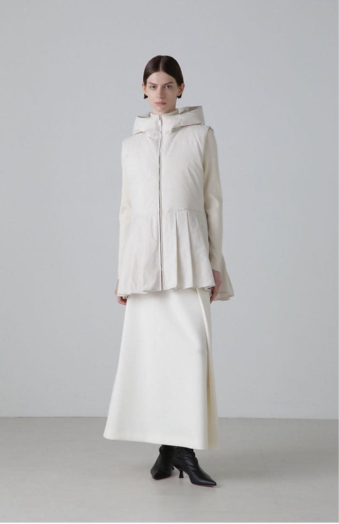 ADORE 82,500円 24A/W パディッドダウンベスト