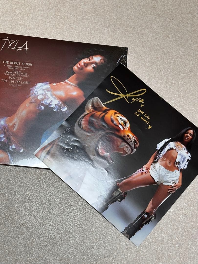 ★Tyla公式直筆メッセージ付サイン&LP★WATER★タイラ