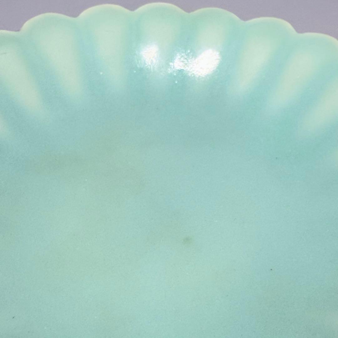 後期　鍋島青磁　江戸中期～末期　青磁菊花形皿　納箱付　同手　図録掲載品