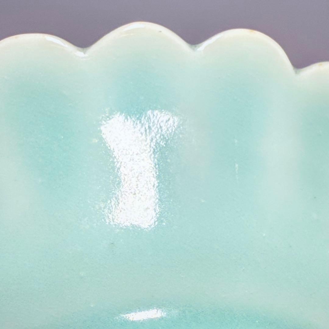 後期　鍋島青磁　江戸中期～末期　青磁菊花形皿　納箱付　同手　図録掲載品