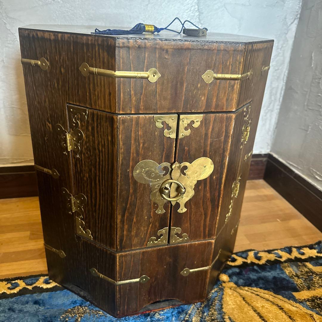 瞬間的お値下げ❣️アンティーク李朝家具　八角箱　帽子入れ 収納箱　韓国美術