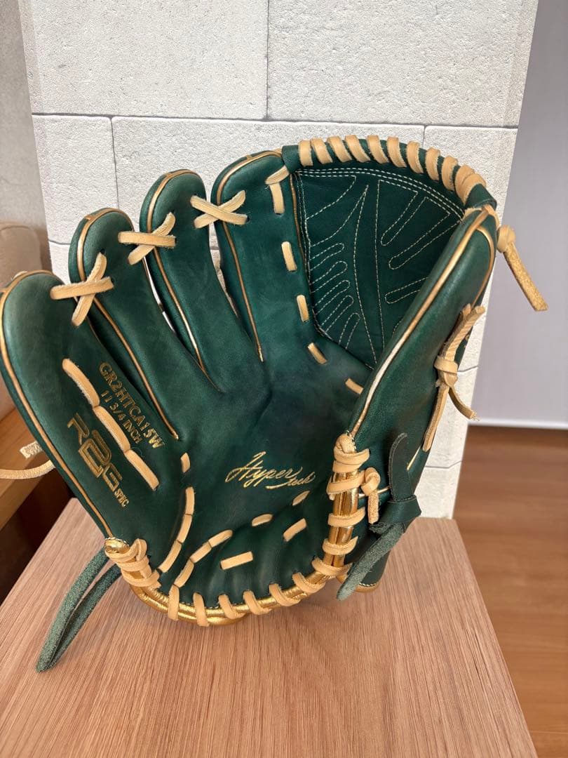 ローリングス 投手用　左投げ　軟式グローブ