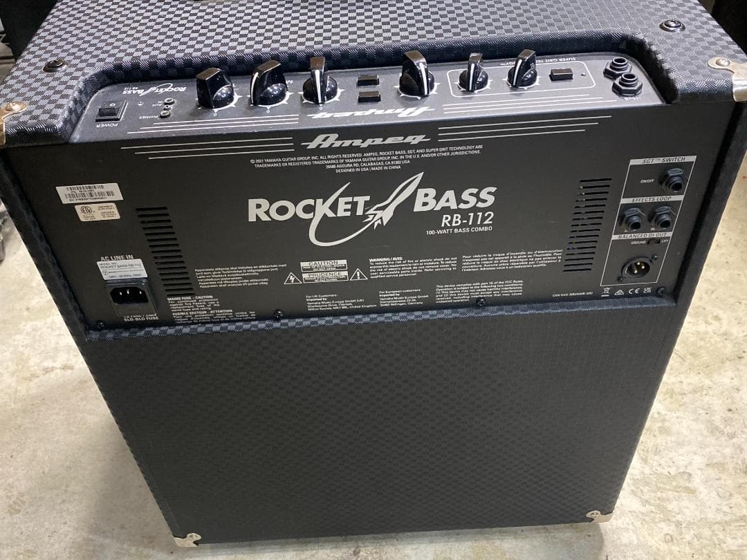 AMPEG Rocket Bass RB-112　ベースアンプ
